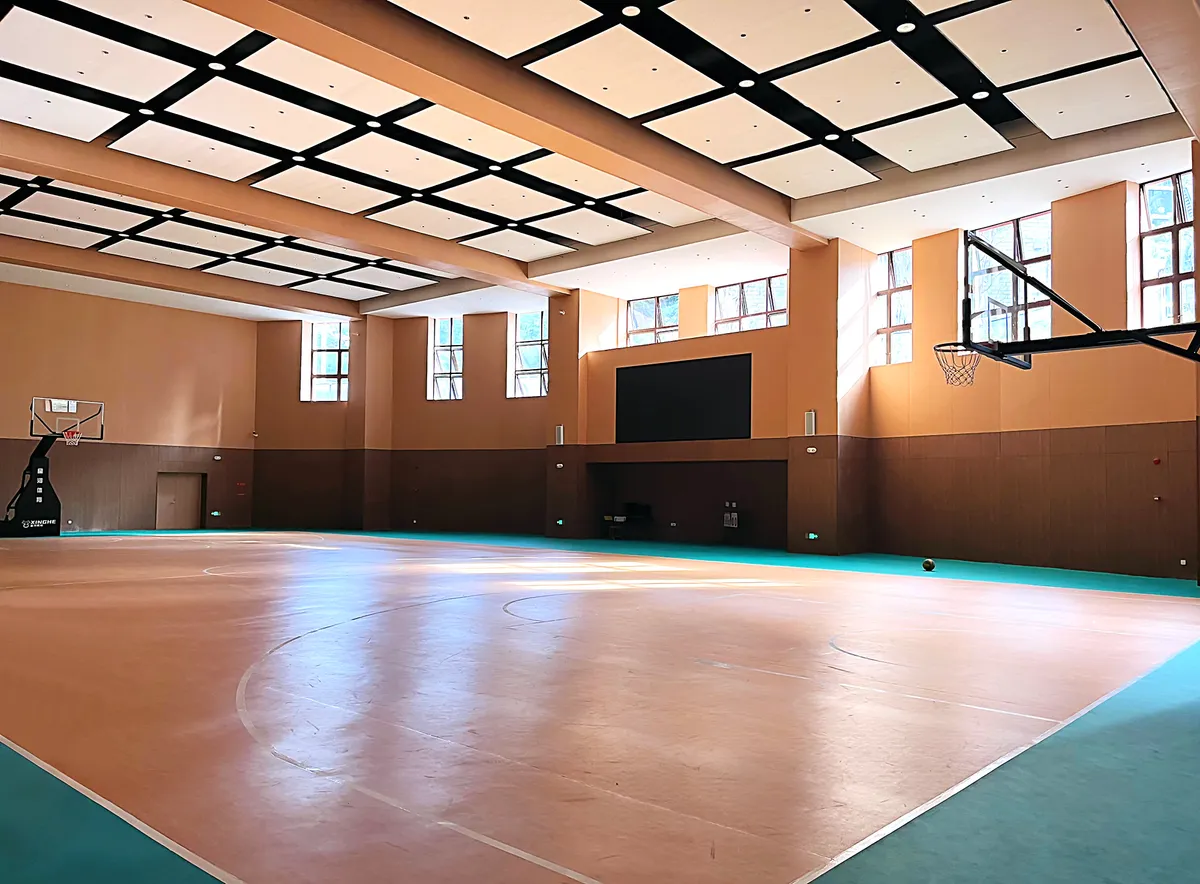重庆八中两江龙塔实验学校校园照片5