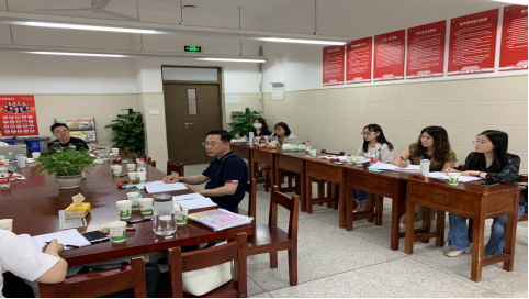 英语组公开课简报1402.png